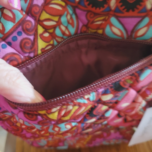 Vera Bradley Mini Hipster bag in the beautiful Resort Medallion print. - Picture 4 of 5